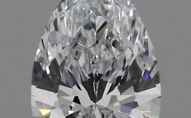 0.43ct F VVS1 Pear (IGI)
