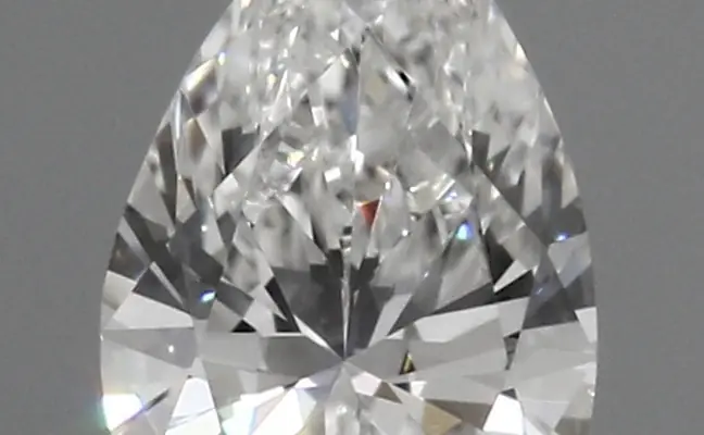 0.43ct F VS1 Pear (IGI)