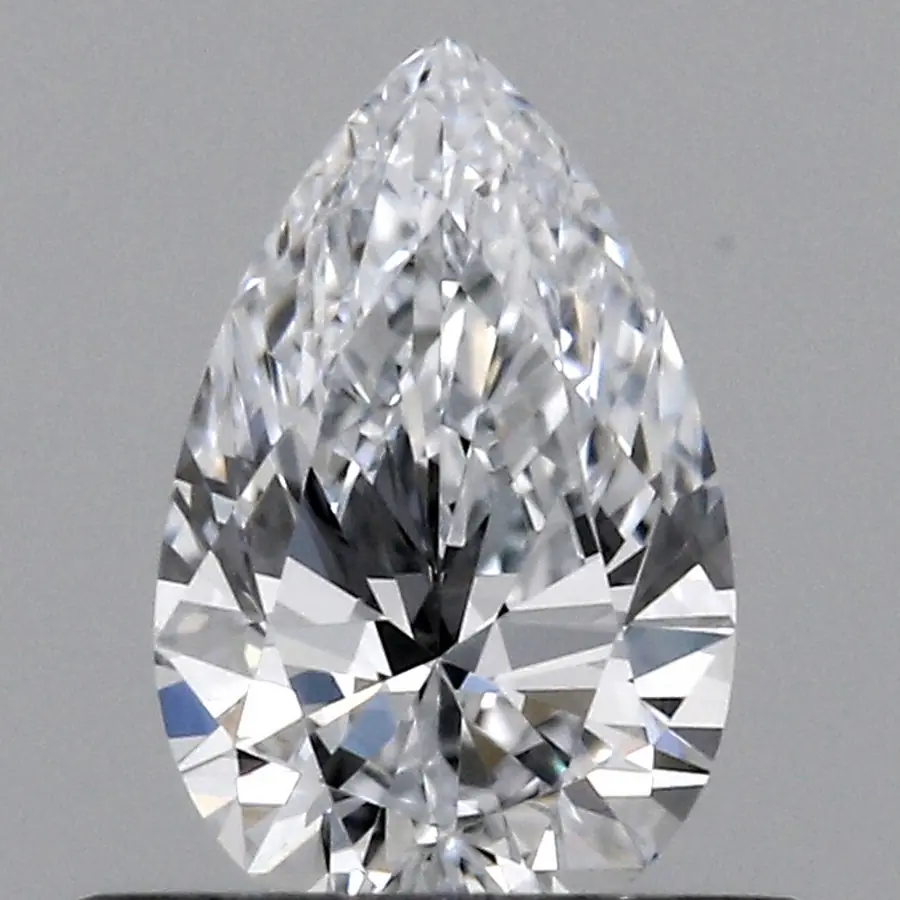 0.43ct F VVS1 Pear (IGI)