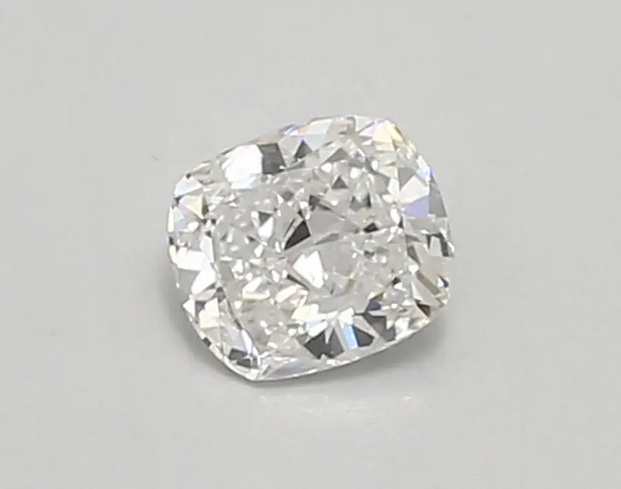 0.43ct D VVS2 Cushion (IGI)