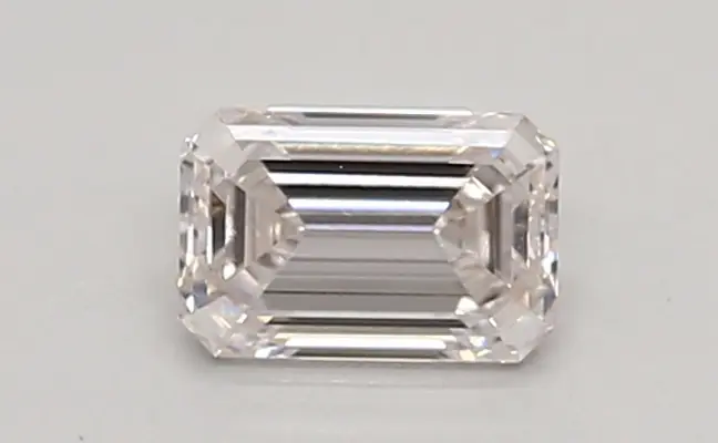0.43ct G IF Emerald (IGI)