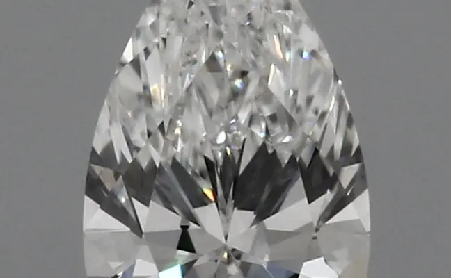 0.42ct E VVS1 Pear (IGI)