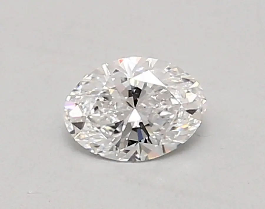 0.42ct D VVS2 Oval (IGI)