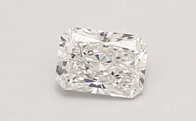 0.42ct D VVS2 Radiant (IGI)