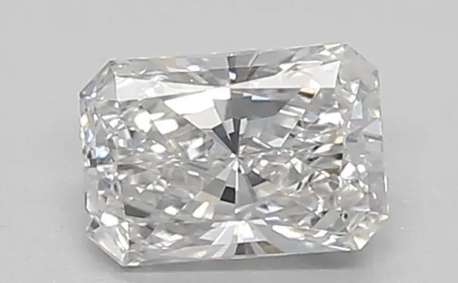 0.41ct E VVS2 Radiant (IGI)