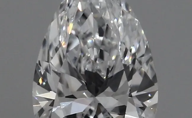 0.40ct E VVS2 Pear (IGI)
