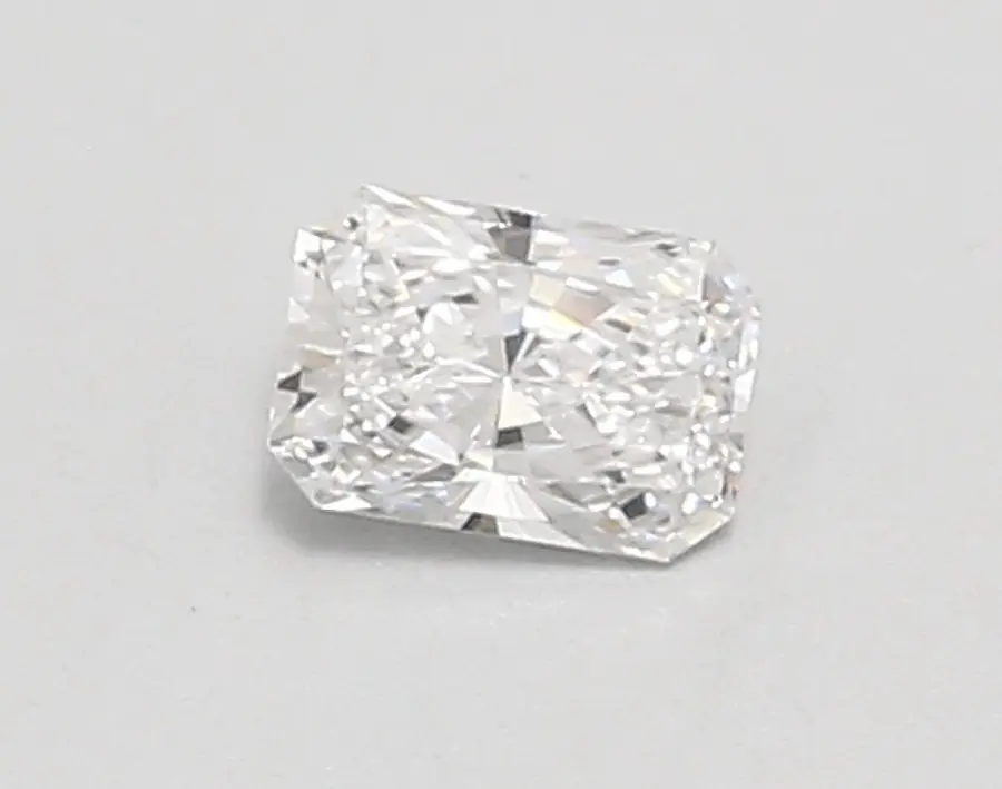 0.40ct D VVS1 Radiant (IGI)