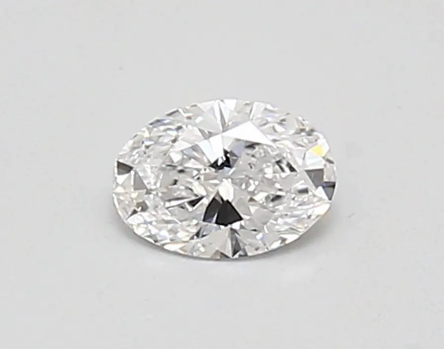 0.39ct D VVS2 Oval (IGI)