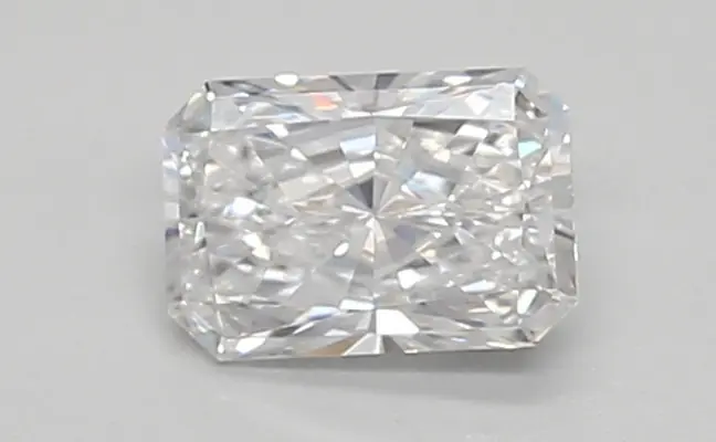 0.39ct E VVS2 Radiant (IGI)