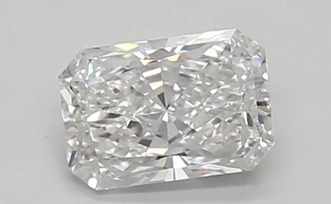 0.39ct E VS2 Radiant (IGI)