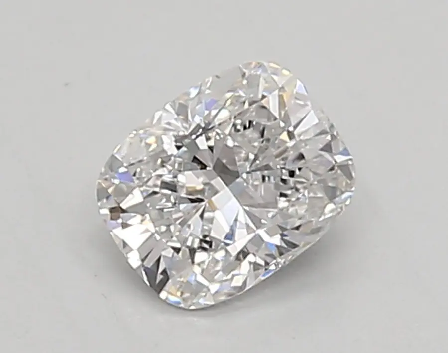 0.39ct E VS2 Cushion (IGI)