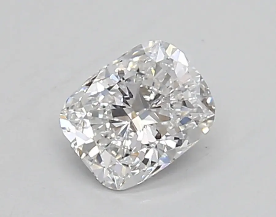 0.38ct D VVS1 Cushion (IGI)