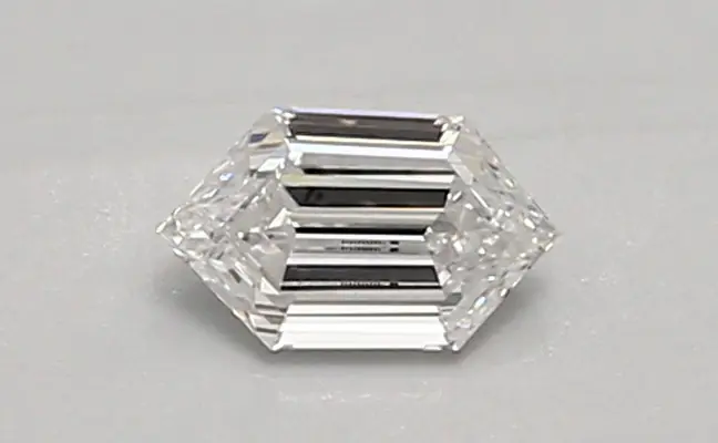 0.38ct D VS1 Long Hexagon (IGI)