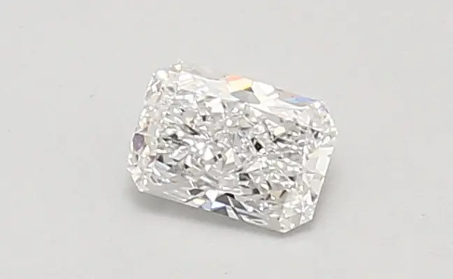 0.37ct D VS1 Radiant (IGI)