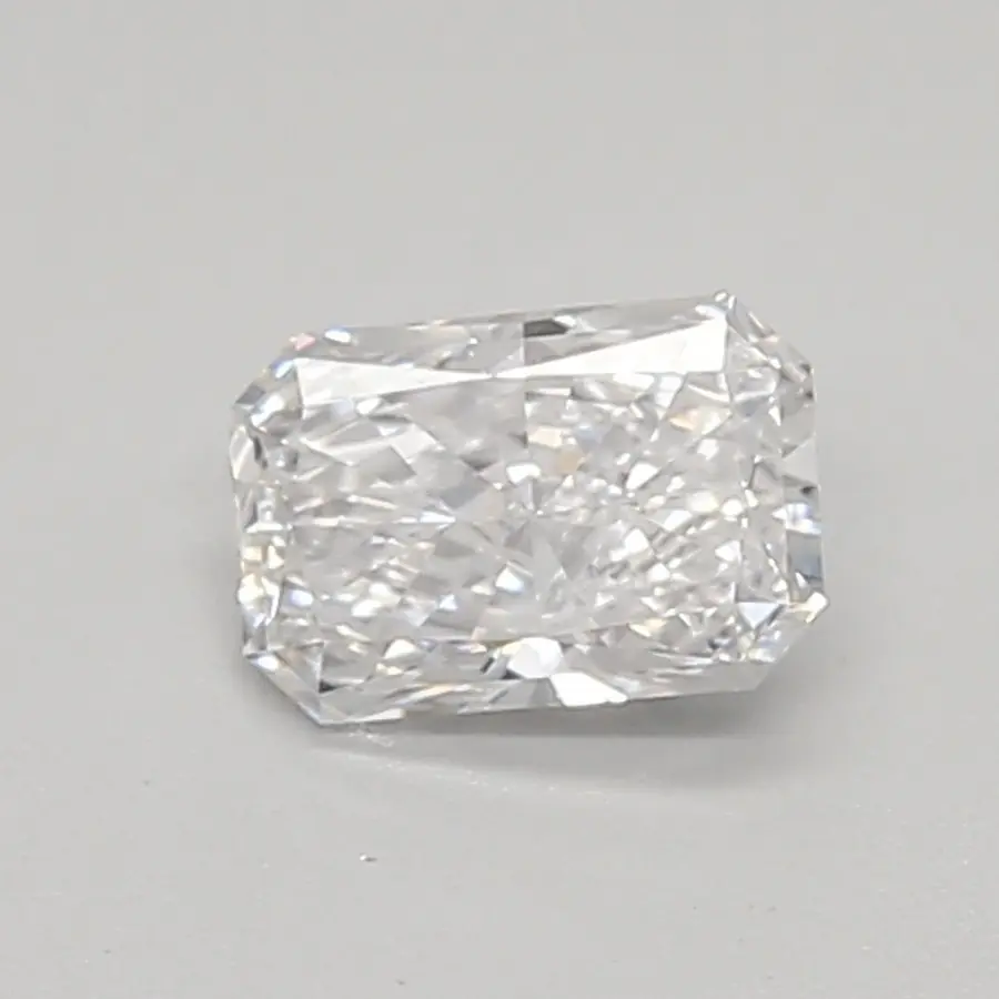 0.37ct D VVS1 Radiant (IGI)