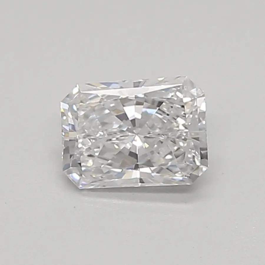 0.37ct D VVS1 Radiant (IGI)