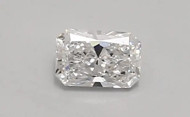 0.37ct D VVS1 Radiant (IGI)