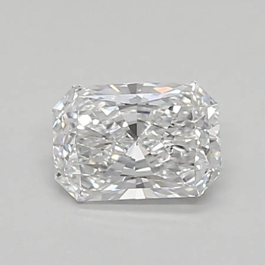 0.37ct D VVS2 Radiant (IGI)