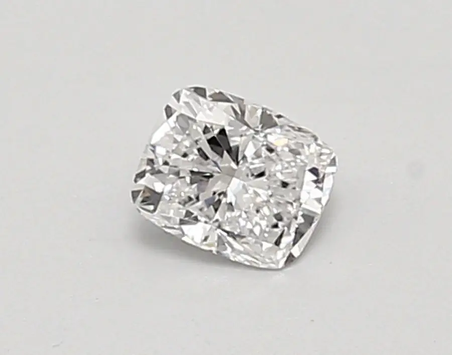 0.37ct D VVS1 Cushion (IGI)