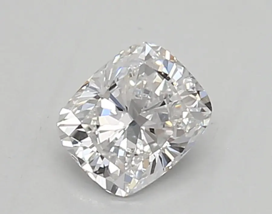 0.37ct D VVS2 Cushion (IGI)