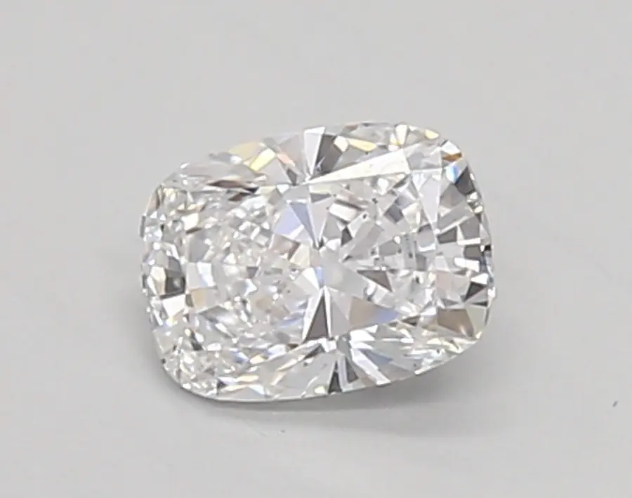 0.37ct D VS2 Cushion (IGI)