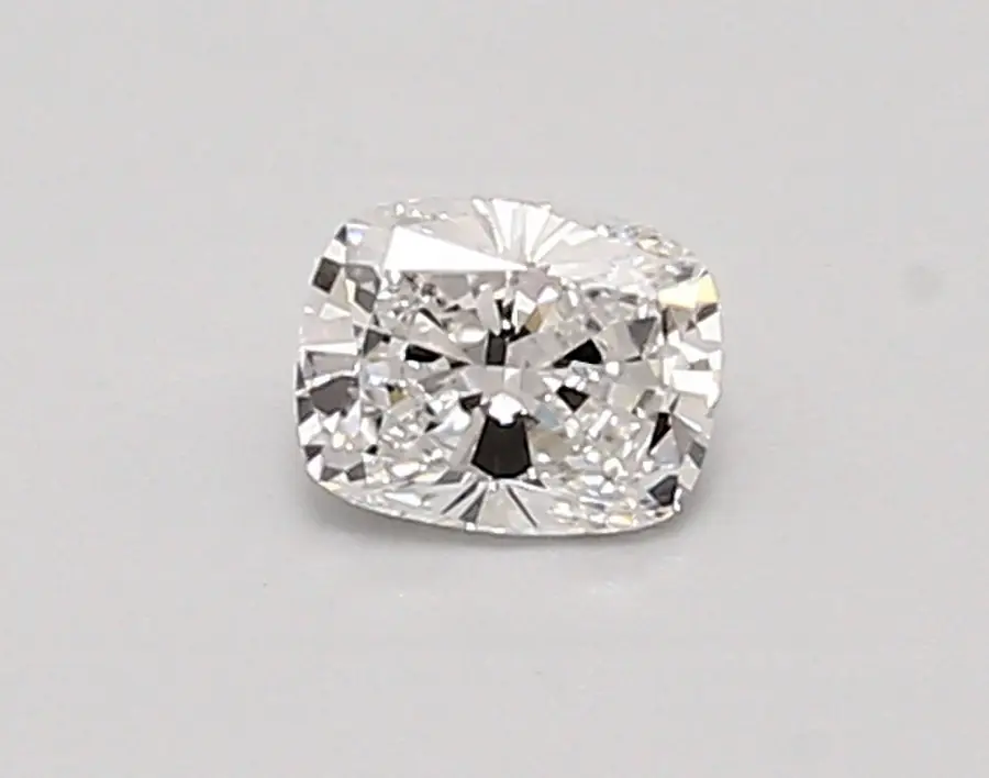 0.37ct D VS1 Cushion (IGI)