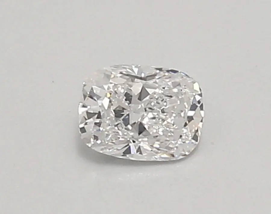 0.37ct D VVS2 Cushion (IGI)