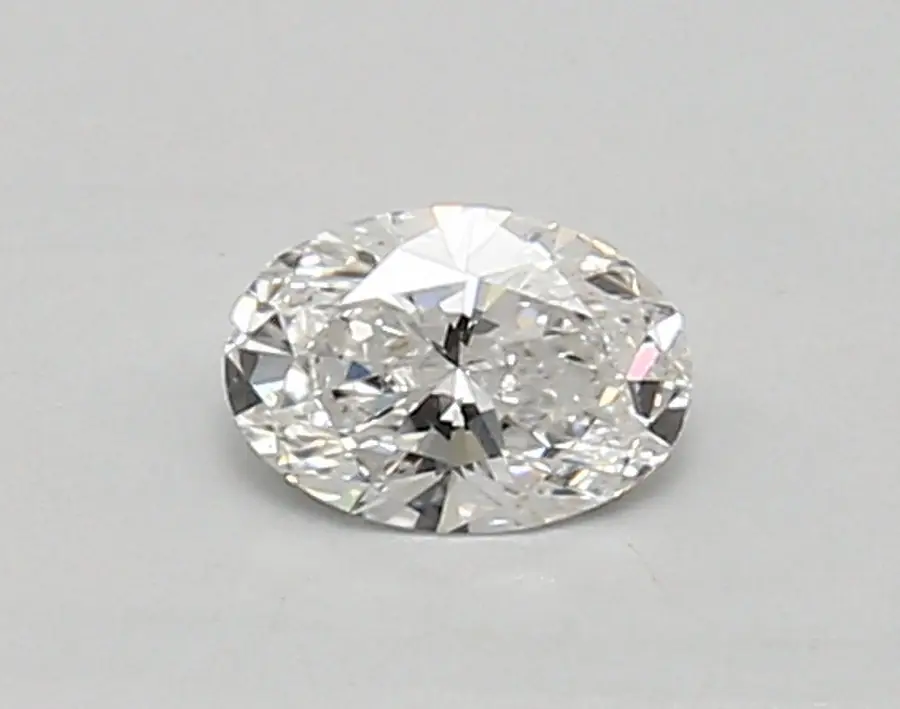 0.36ct E VVS2 Oval (IGI)
