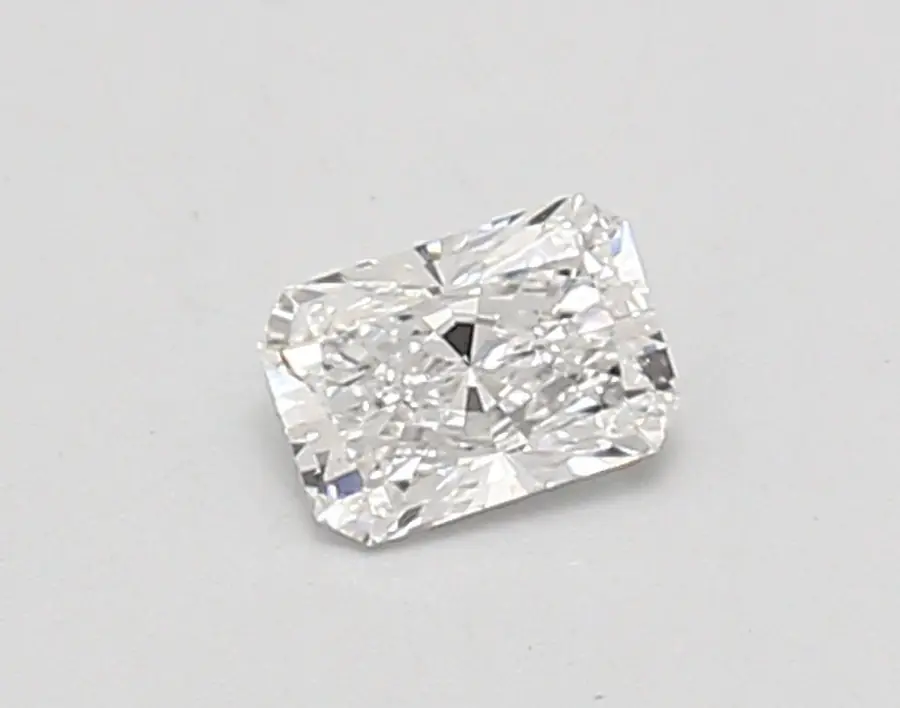 0.36ct D VS1 Radiant (IGI)