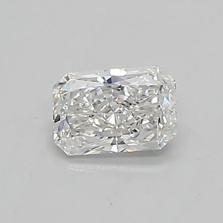 0.36ct E VVS1 Radiant (IGI)