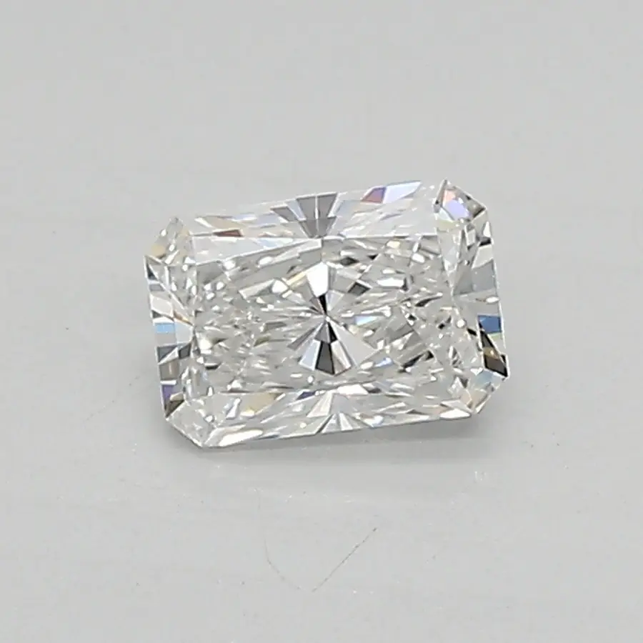 0.36ct E VVS1 Radiant (IGI)