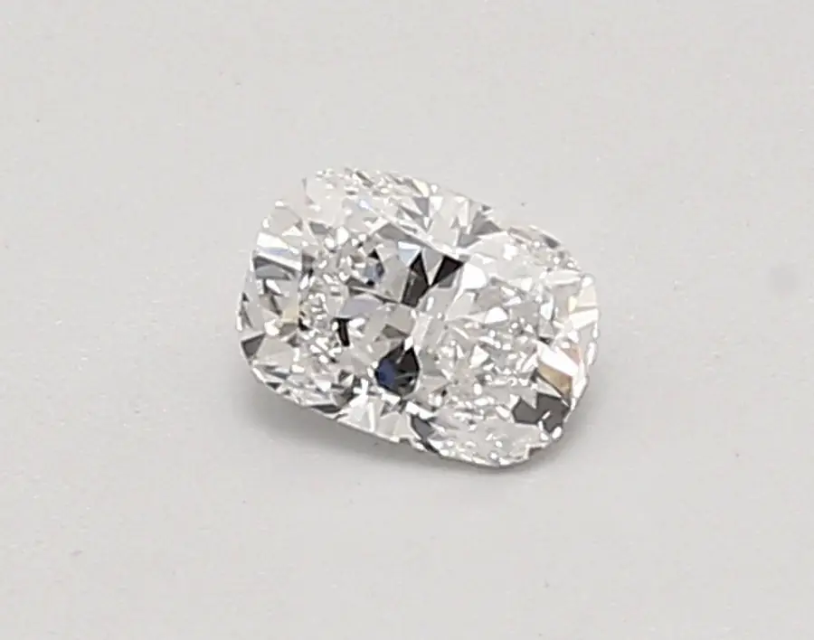 0.36ct D VVS2 Cushion (IGI)
