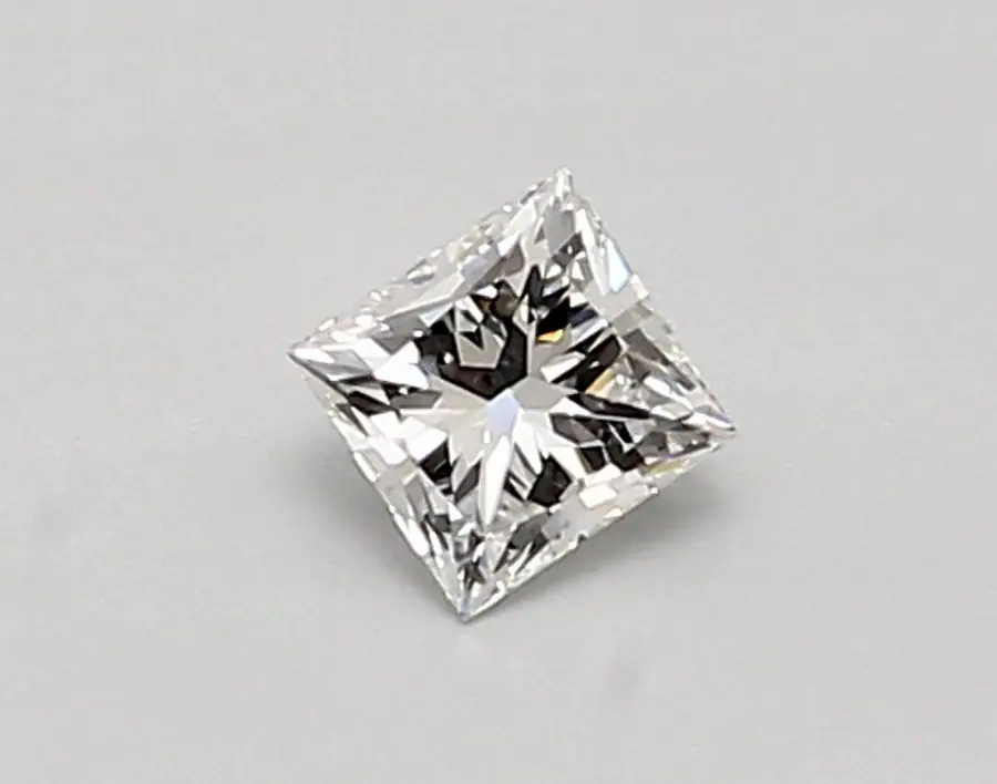 0.36ct D VVS2 Princess (IGI)
