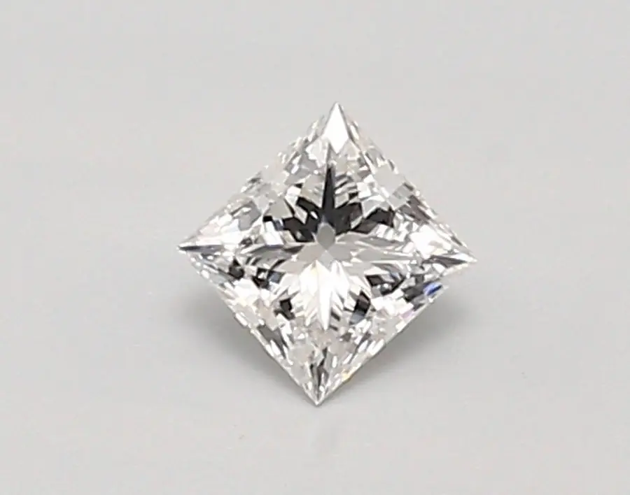0.36ct E VVS1 Princess (IGI)