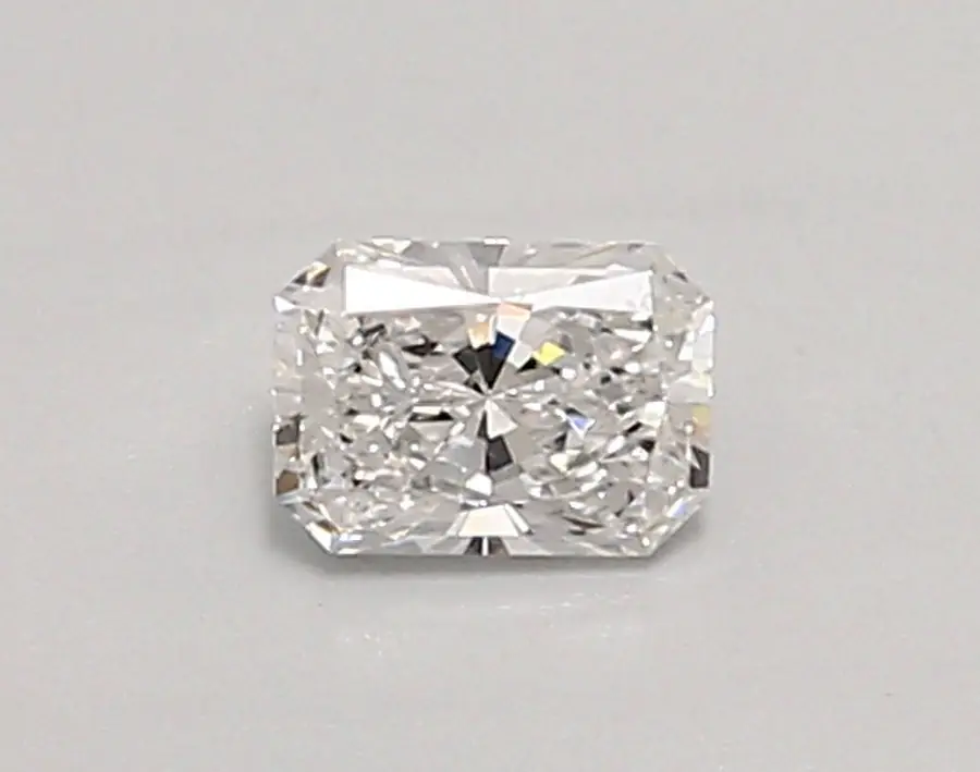 0.35ct D VS1 Radiant (IGI)