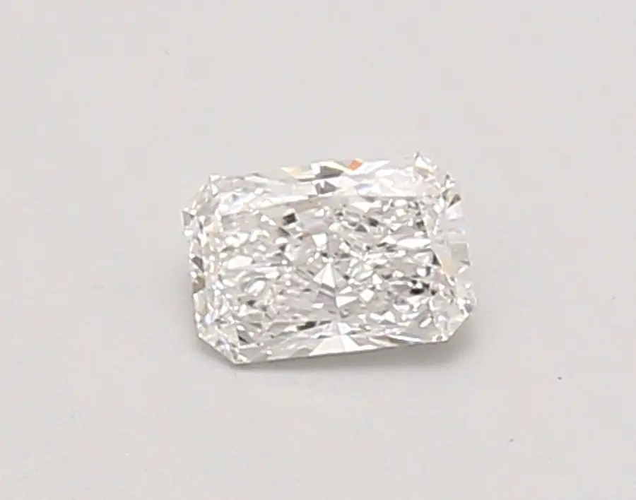 0.35ct D VS1 Radiant (IGI)