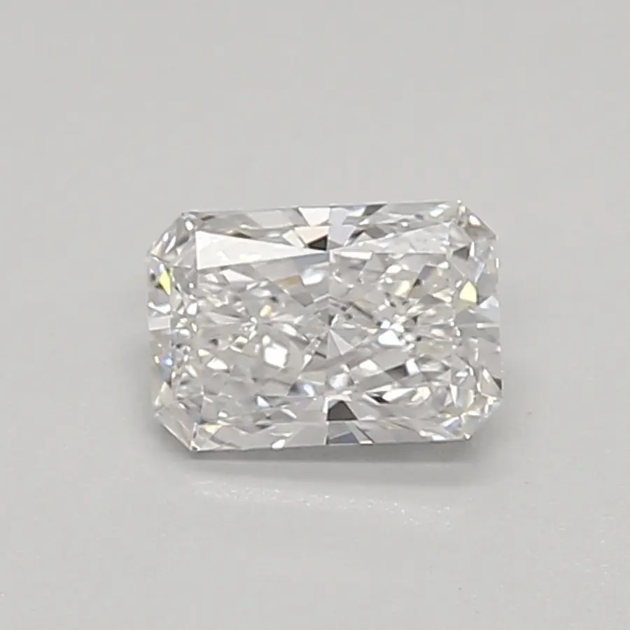 0.35ct E VVS1 Radiant (IGI)