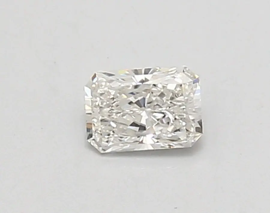 0.35ct E VVS2 Radiant (IGI)