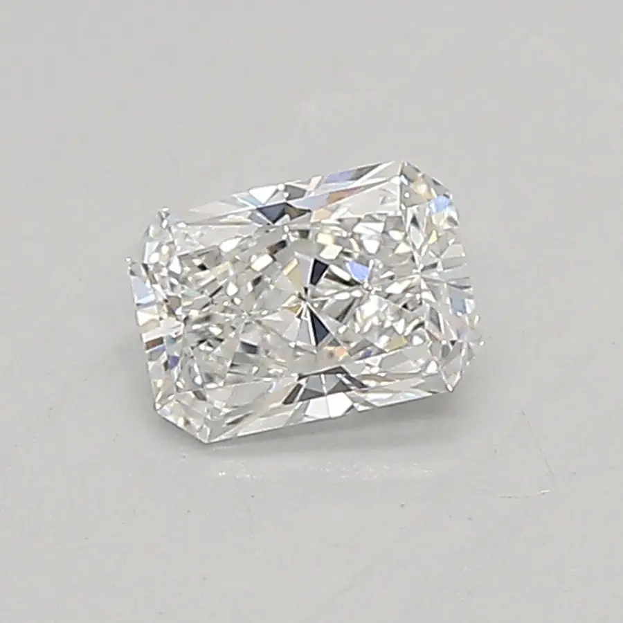 0.35ct D VVS2 Radiant (IGI)