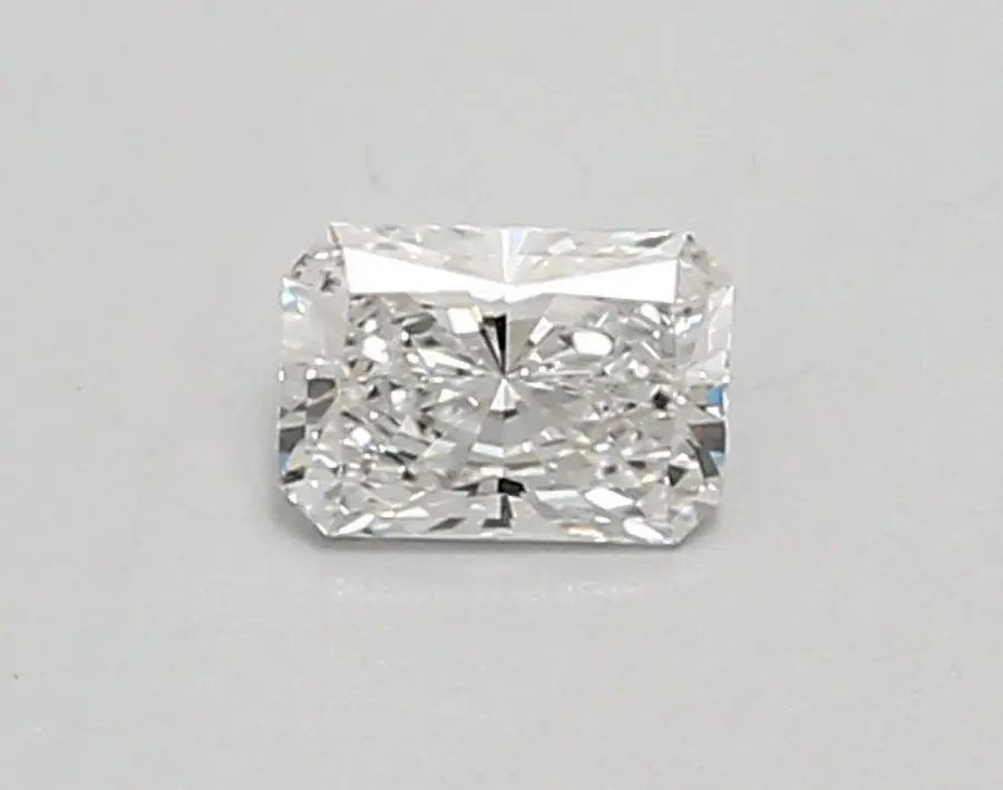 0.35ct E VS2 Radiant (IGI)