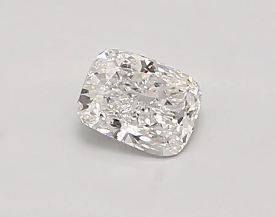 0.35ct D VVS2 Cushion (IGI)