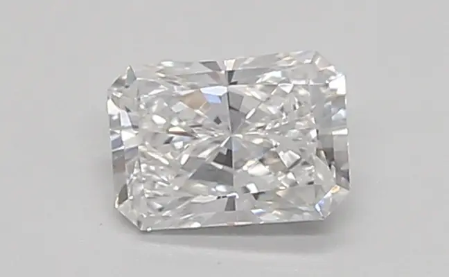 0.34ct E VVS2 Radiant (IGI)