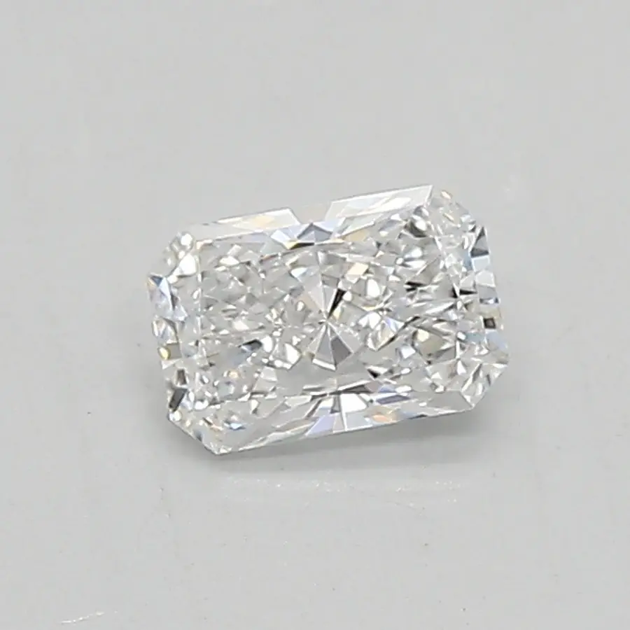 0.34ct D VVS2 Radiant (IGI)