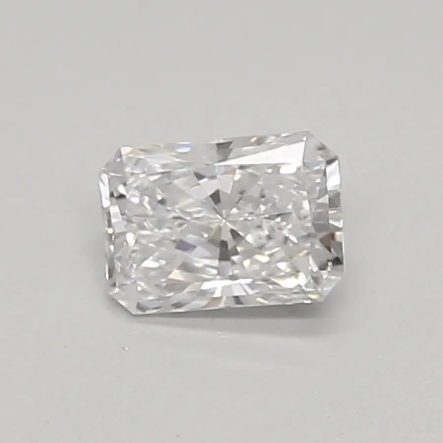 0.34ct D IF Radiant (IGI)