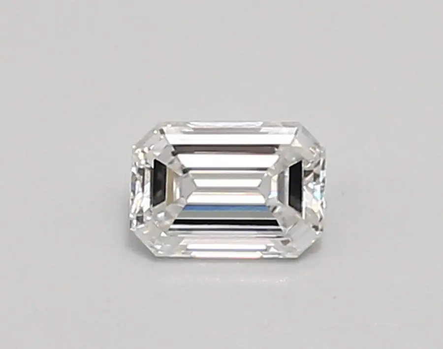 0.34ct E VVS1 Emerald (IGI)