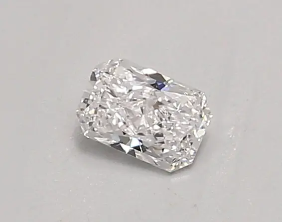 0.33ct D VVS2 Radiant (IGI)
