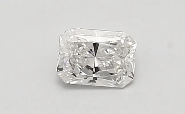 0.33ct E VVS2 Radiant (IGI)