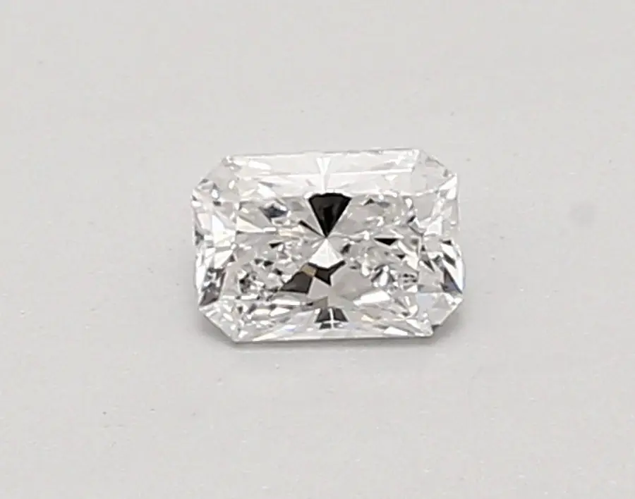 0.33ct D VS2 Radiant (IGI)