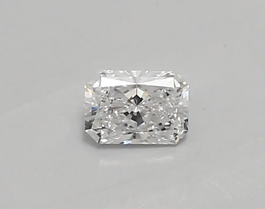 0.33ct D VVS1 Radiant (IGI)