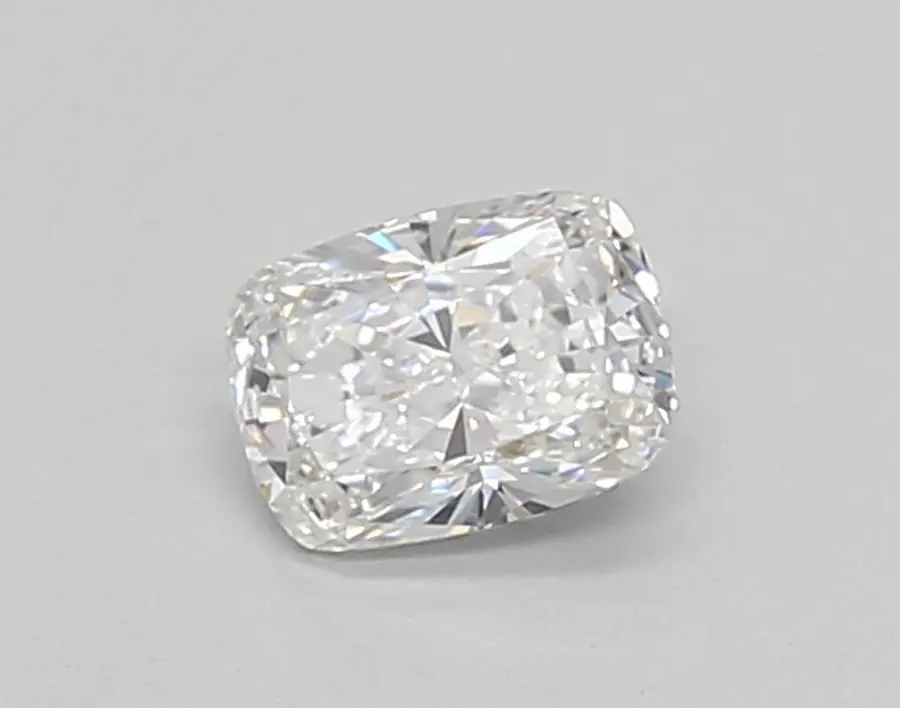 0.33ct D VVS2 Cushion (IGI)